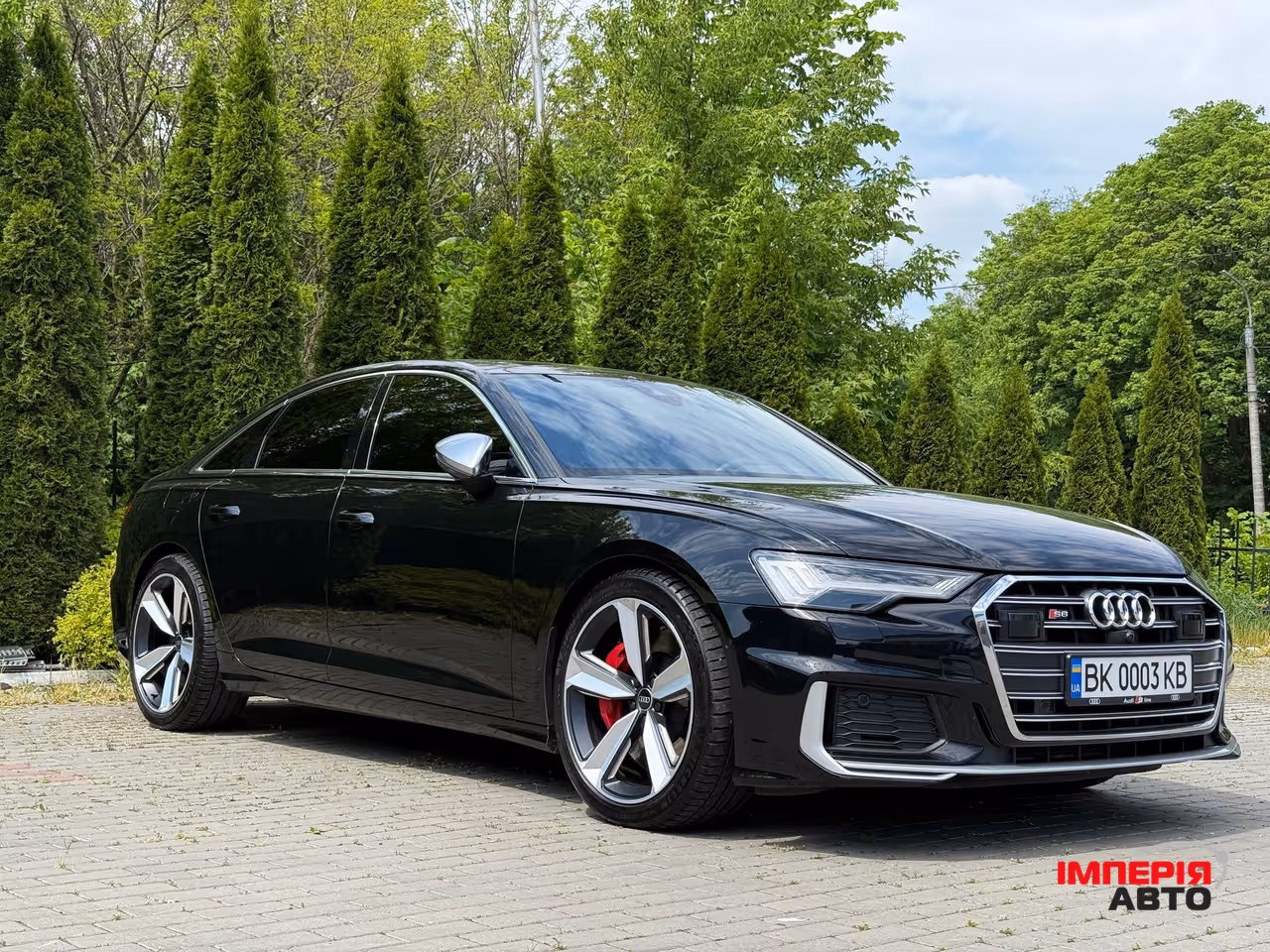 Audi S6 - фото 8