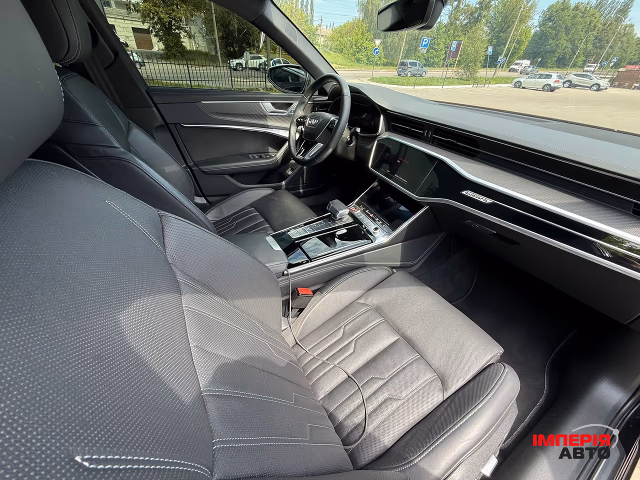 Audi S6 - фото 13