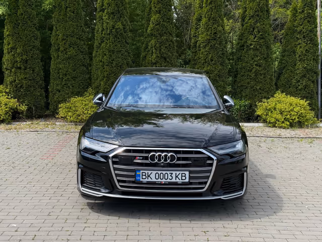 Audi S6 - фото 5