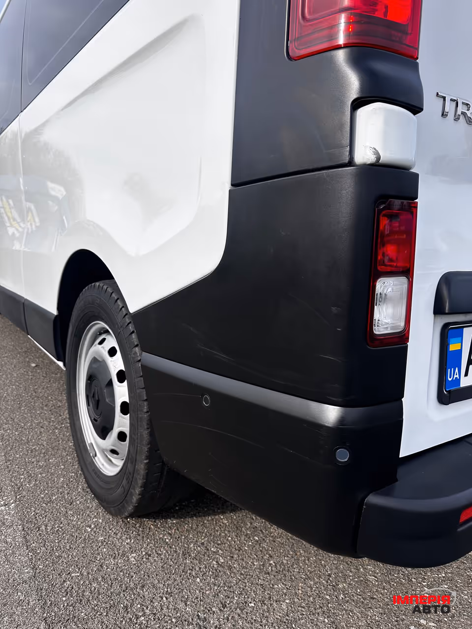 Renault Trafic - фото 5
