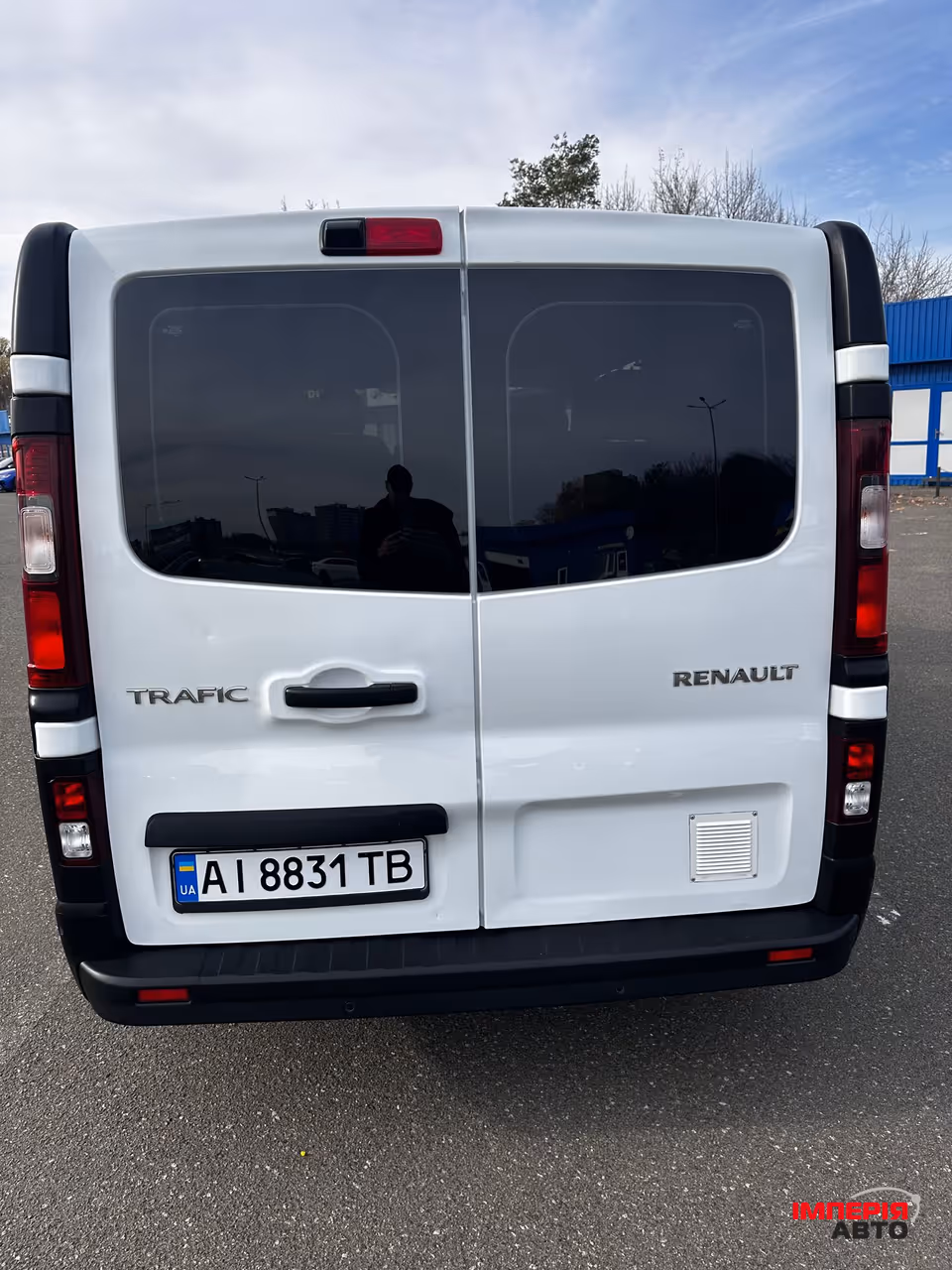 Renault Trafic - фото 6
