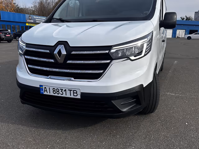Renault Trafic - фото 1