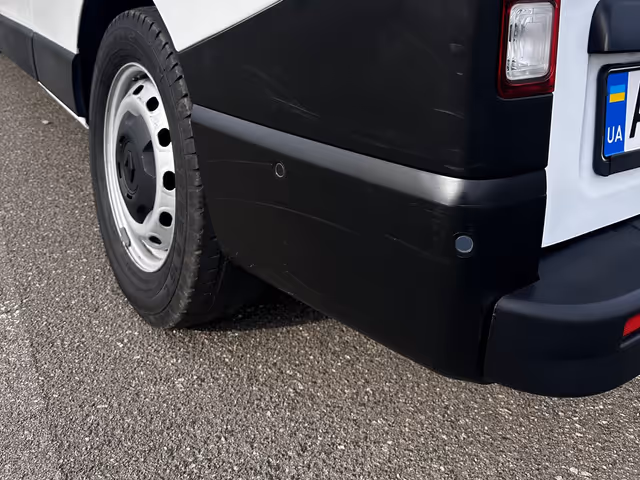 Renault Trafic - фото 5