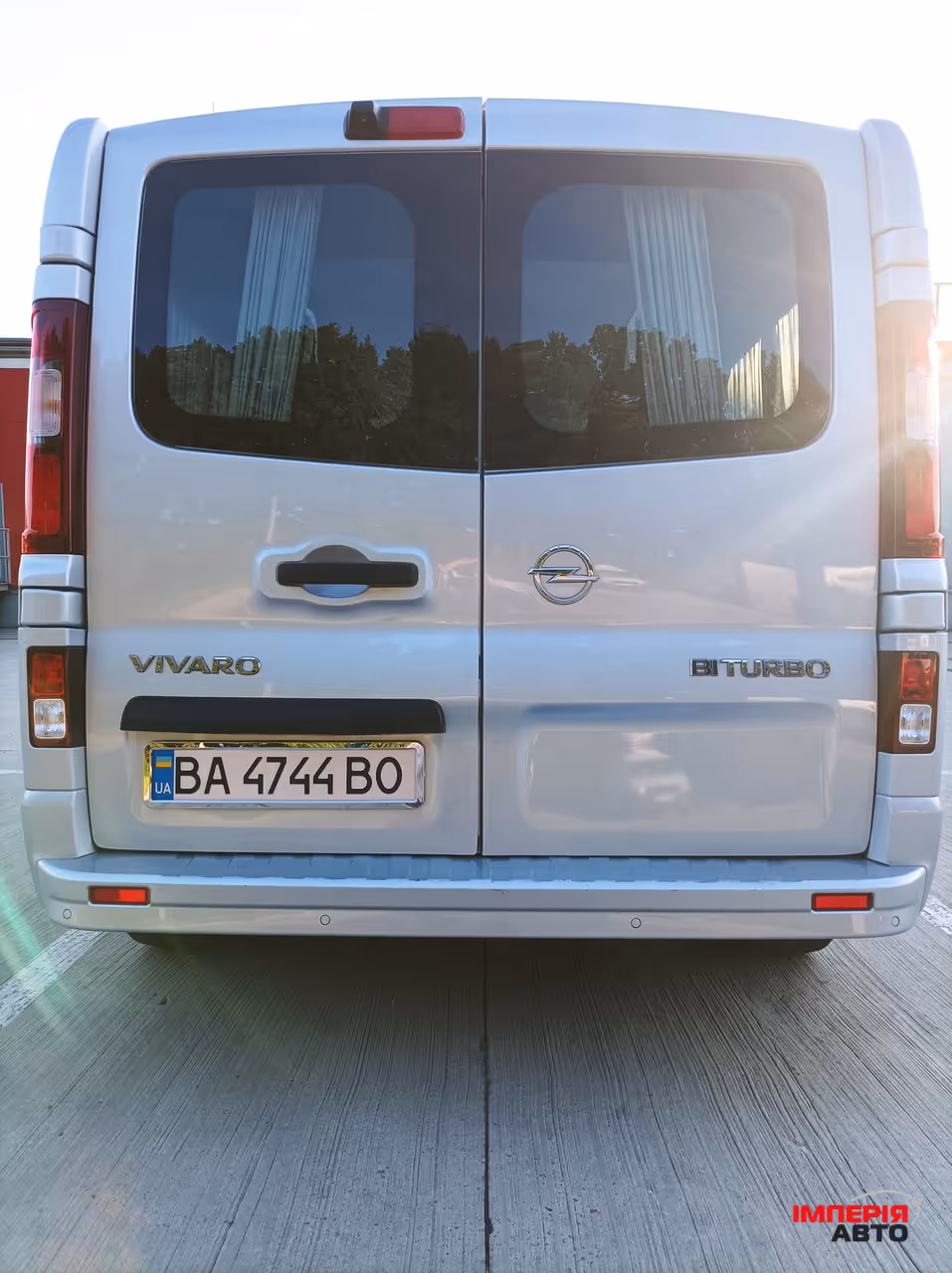 Opel Vivaro - фото 39