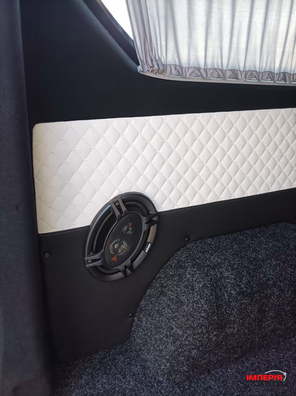 Opel Vivaro - фото 33
