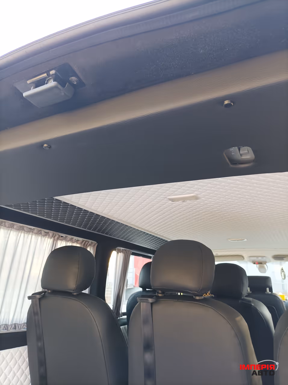 Opel Vivaro - фото 34