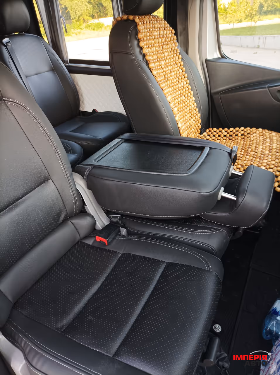 Opel Vivaro - фото 27