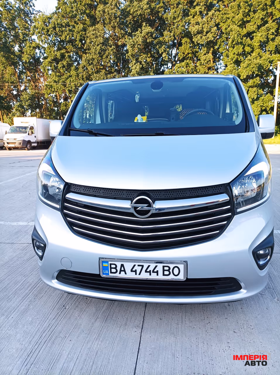 Opel Vivaro - фото 42