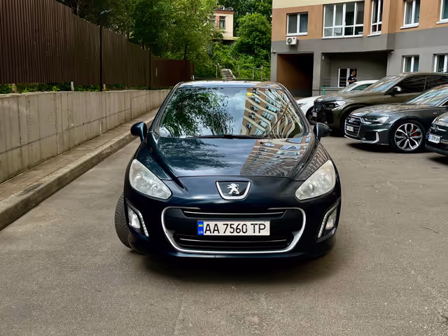 Peugeot 308 - фото 2