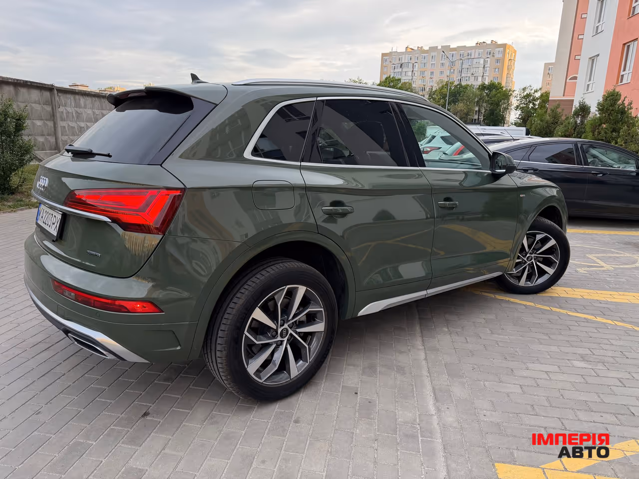 Audi Q5 - фото 8