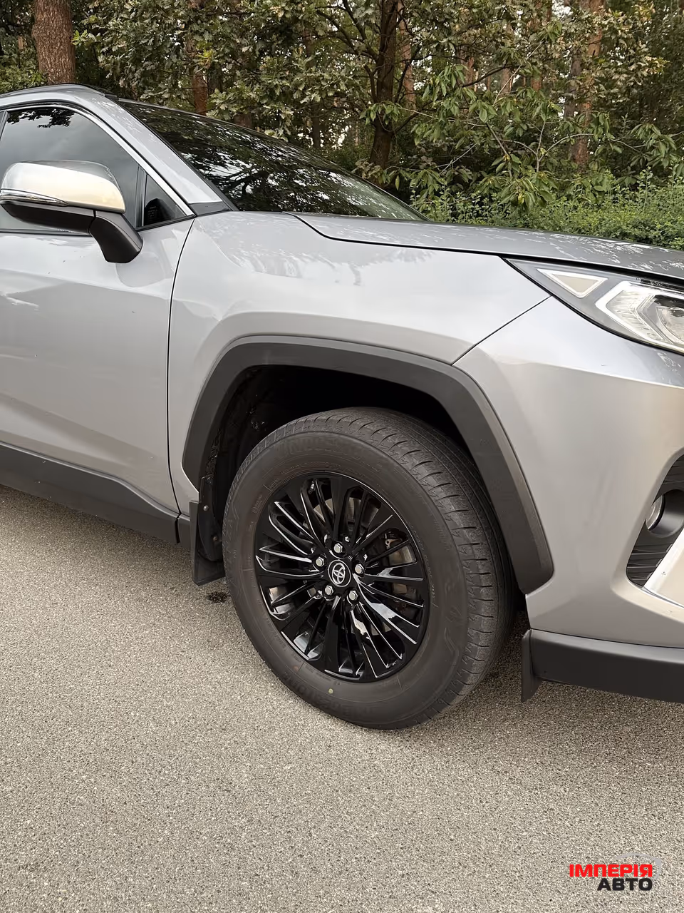 Toyota RAV4 - фото 11