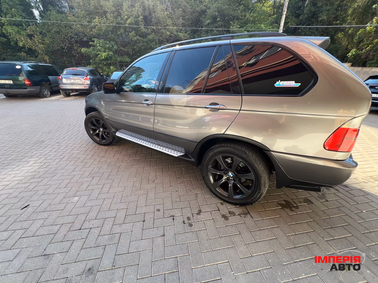 BMW X5 - фото 8