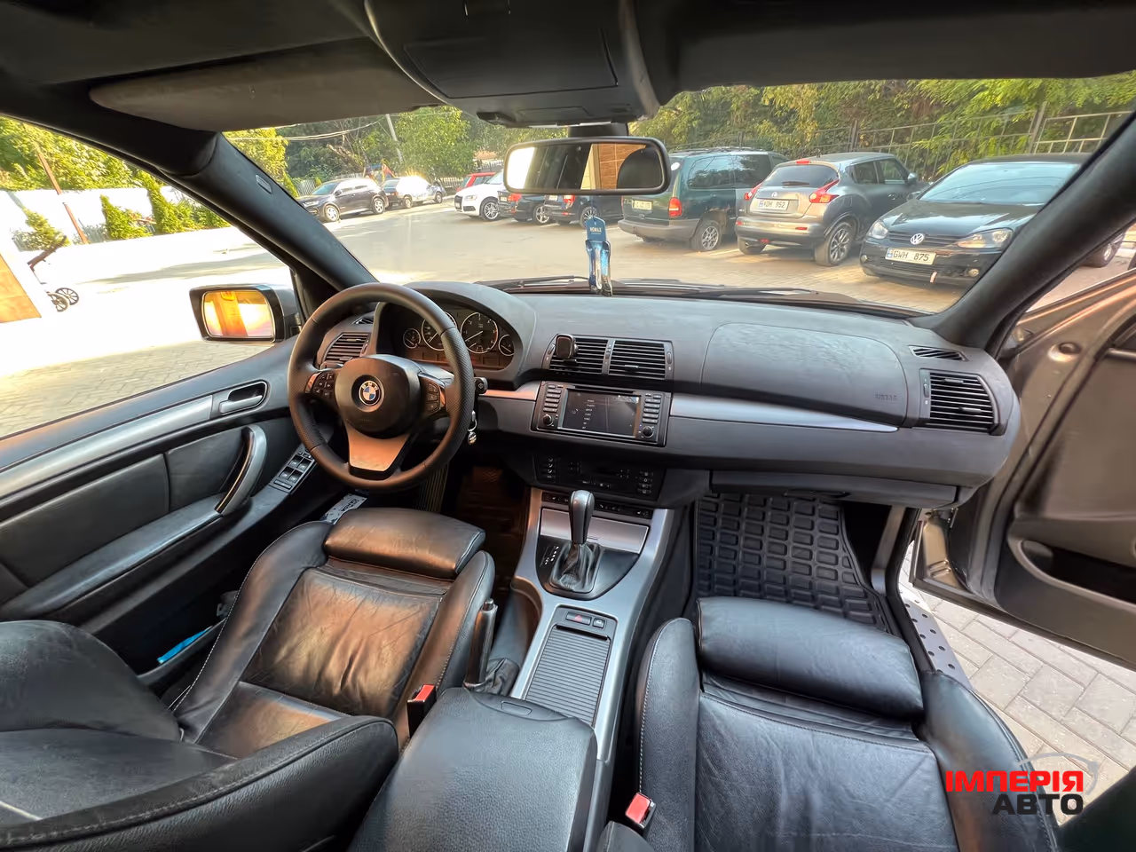 BMW X5 - фото 11
