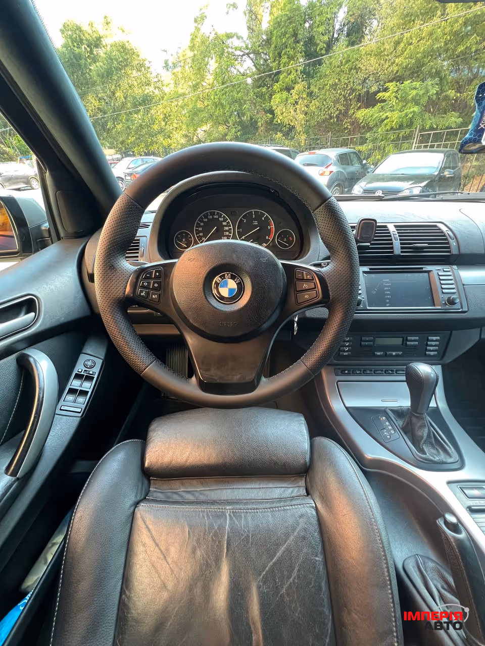 BMW X5 - фото 12
