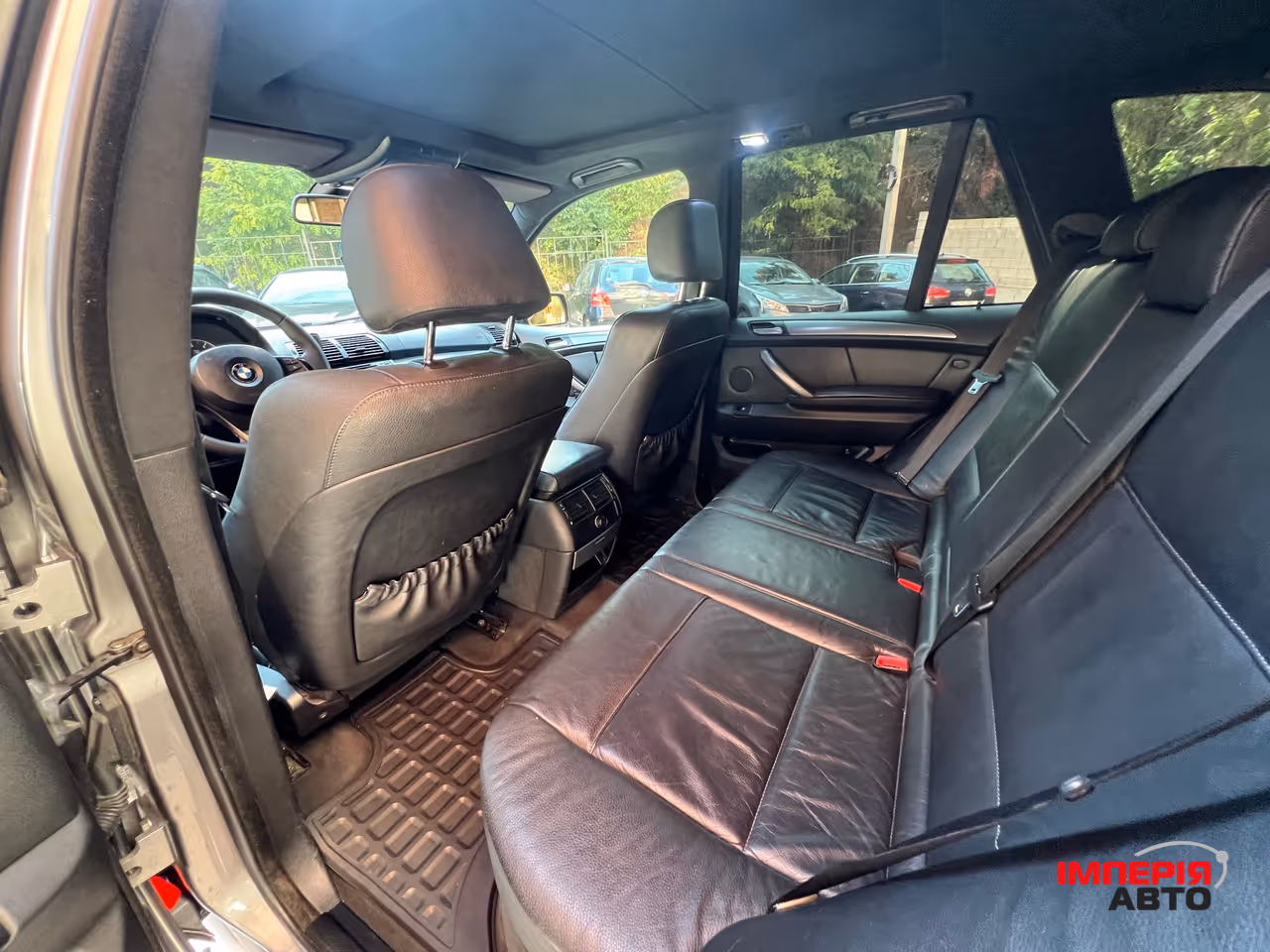BMW X5 - фото 21