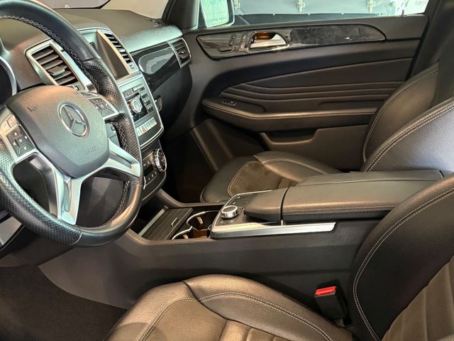 Mercedes-Benz M-Класс - фото 4