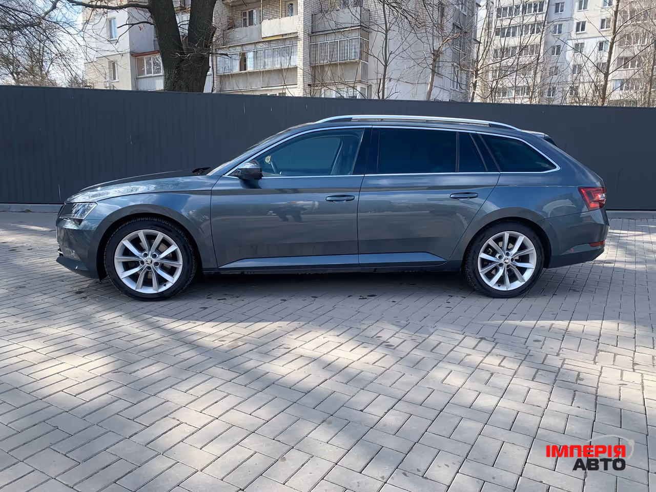 Skoda Superb - фото 3