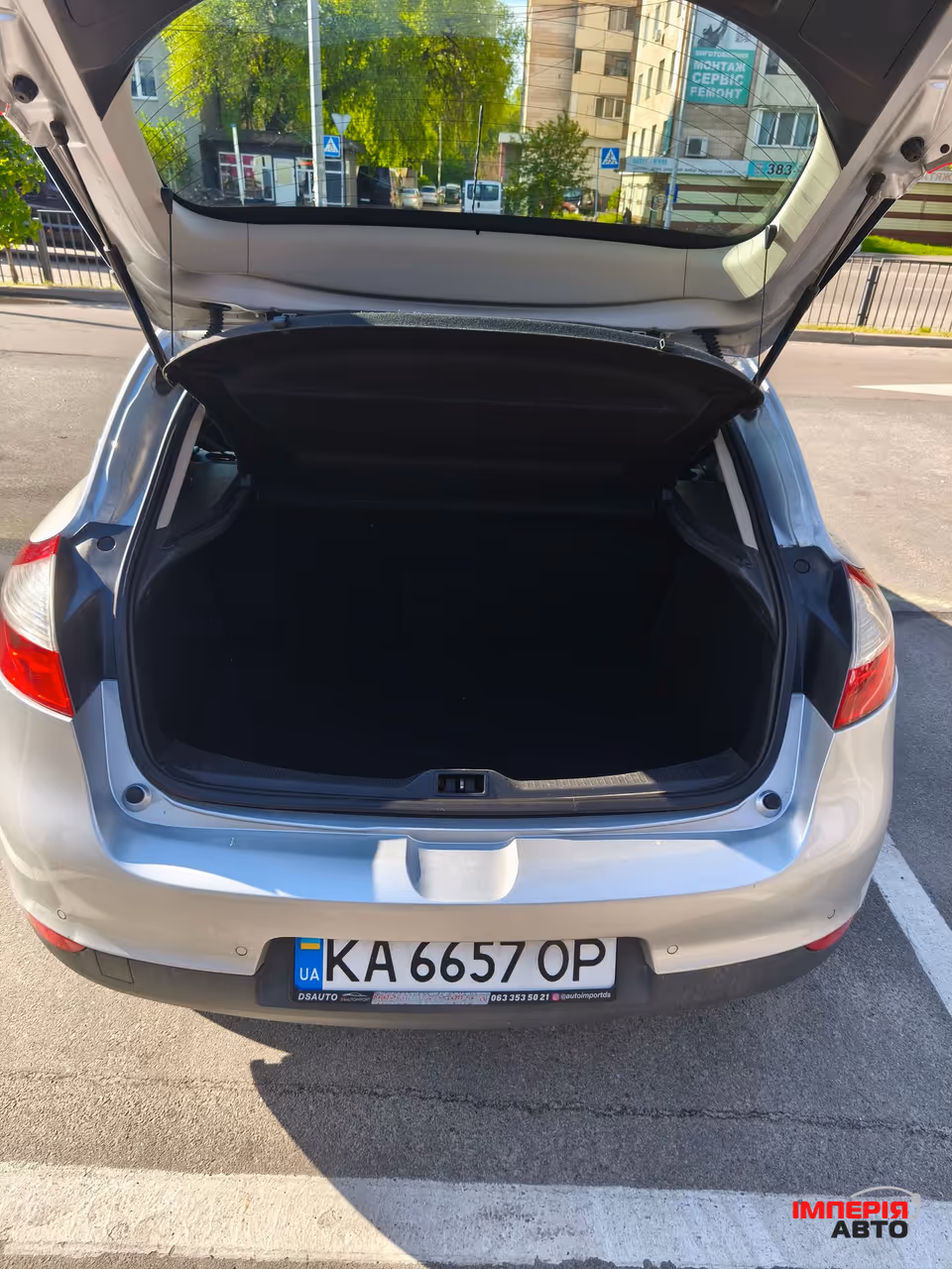 Renault Megane - фото 8