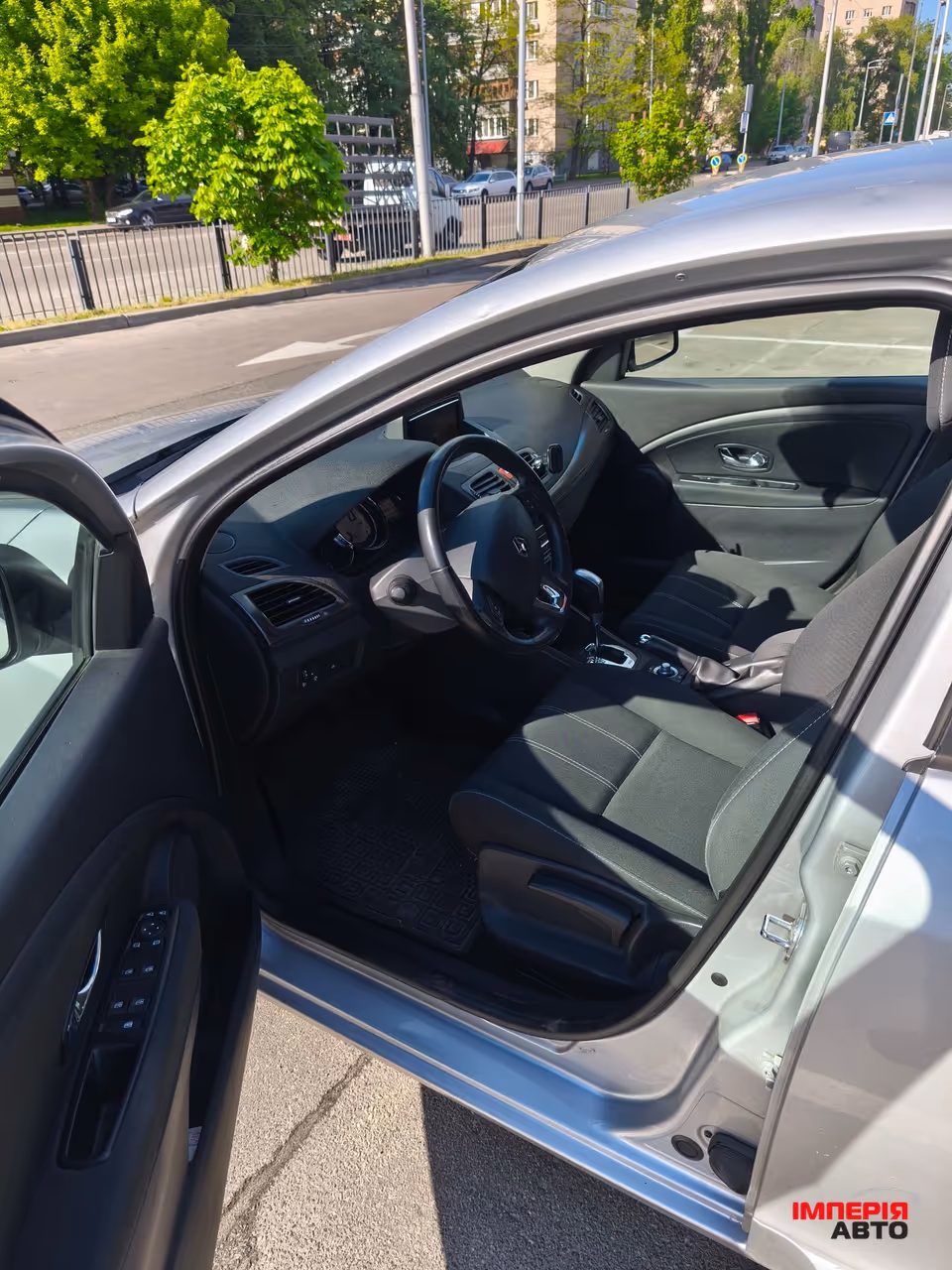 Renault Megane - фото 6
