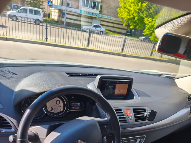 Renault Megane - фото 5