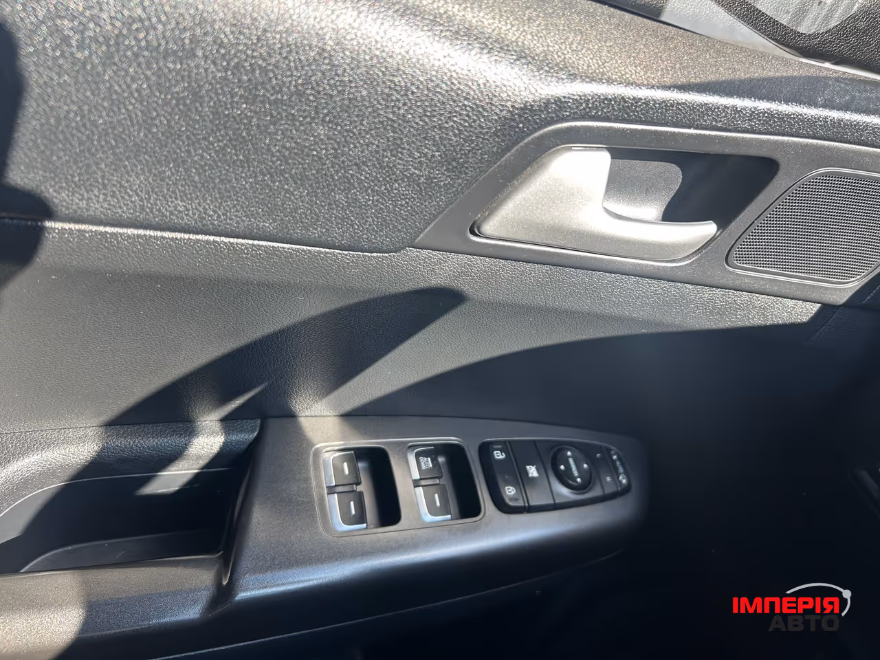 Kia Sportage - фото 17