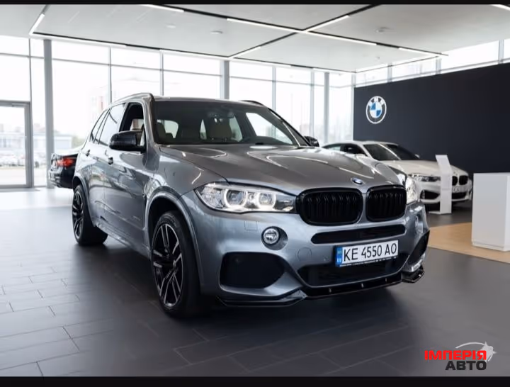 BMW X5 - фото 3