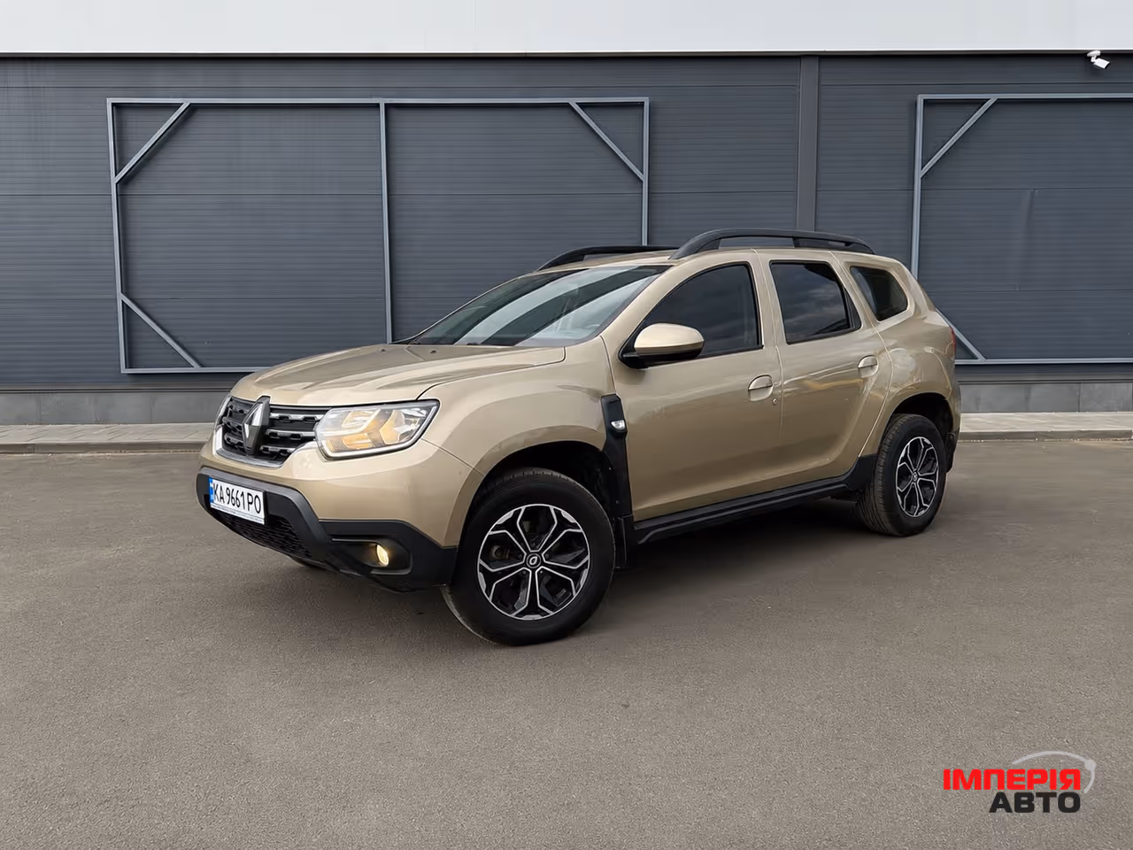 Renault Duster - фото 1