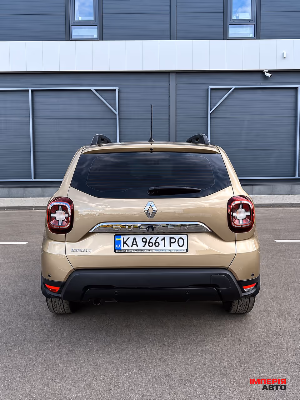 Renault Duster - фото 8