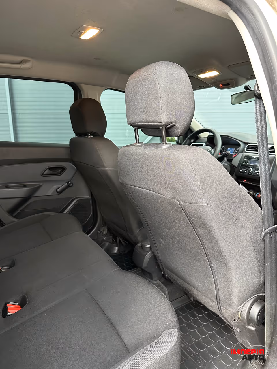 Renault Duster - фото 26