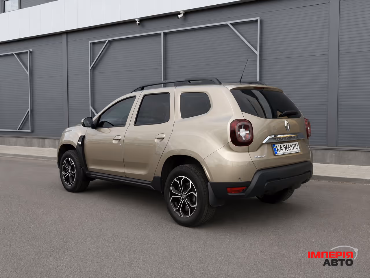 Renault Duster - фото 10