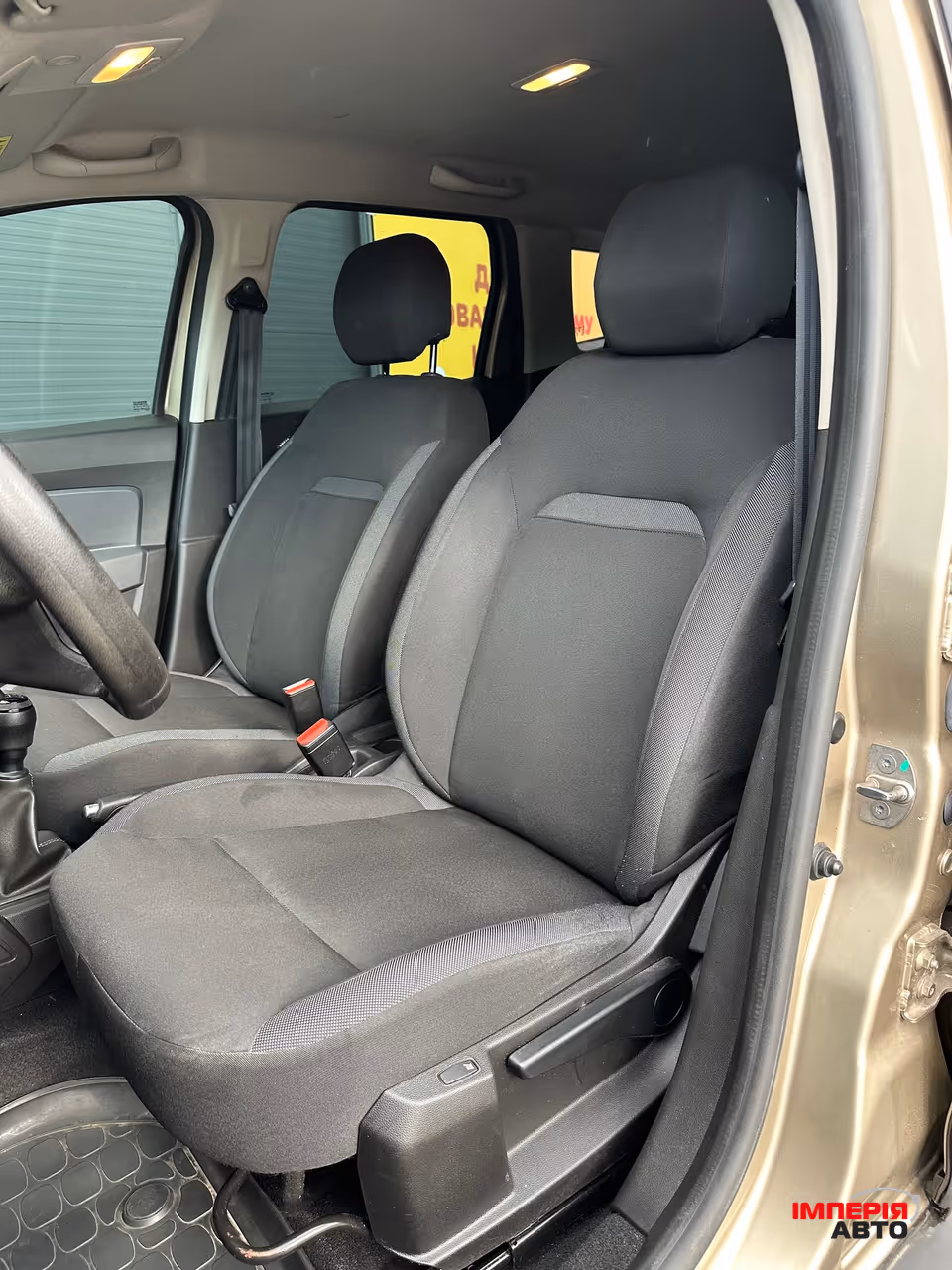 Renault Duster - фото 15
