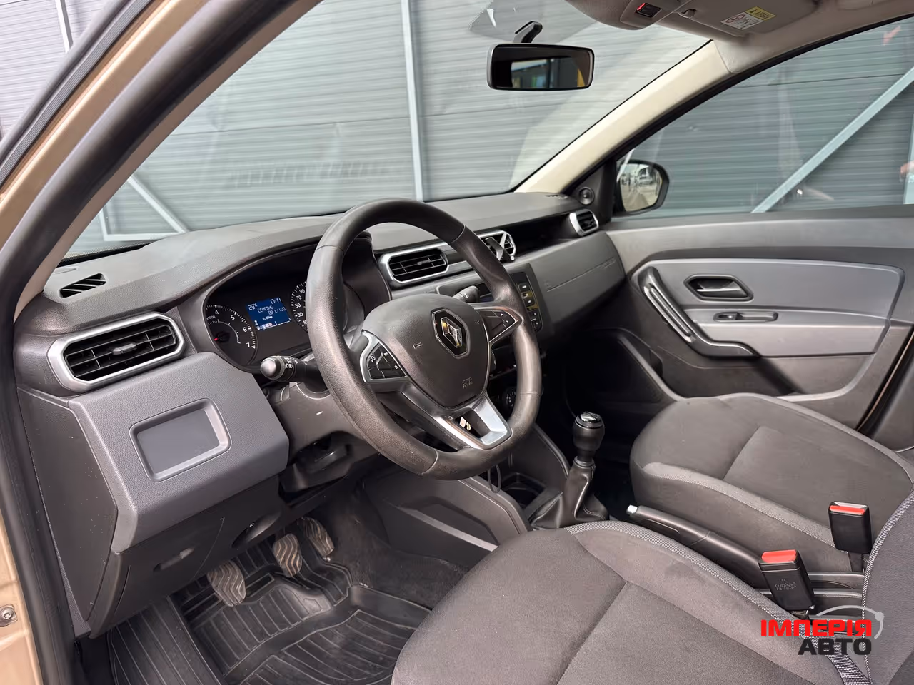 Renault Duster - фото 14