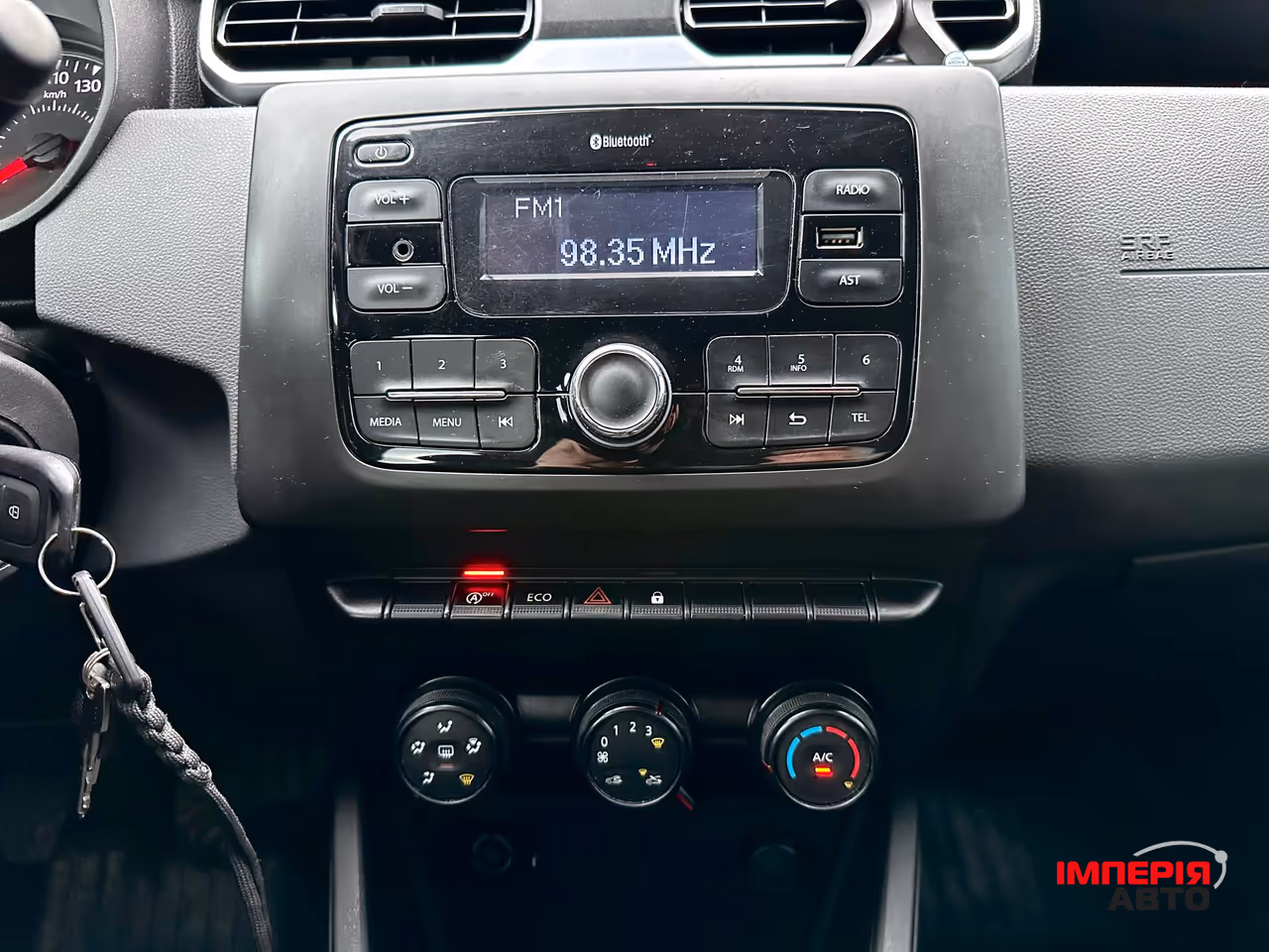 Renault Duster - фото 13