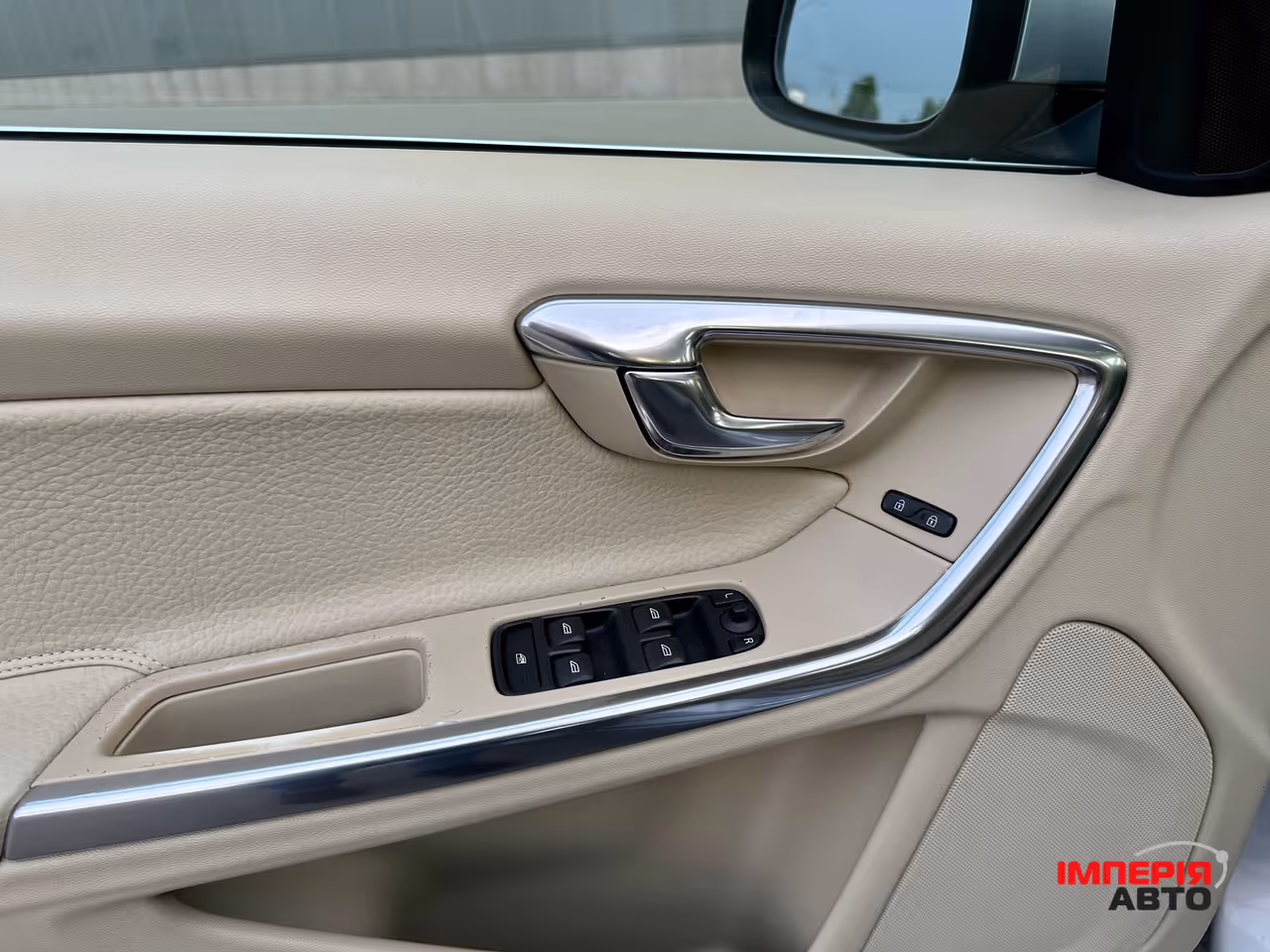 Volvo S60 - фото 25