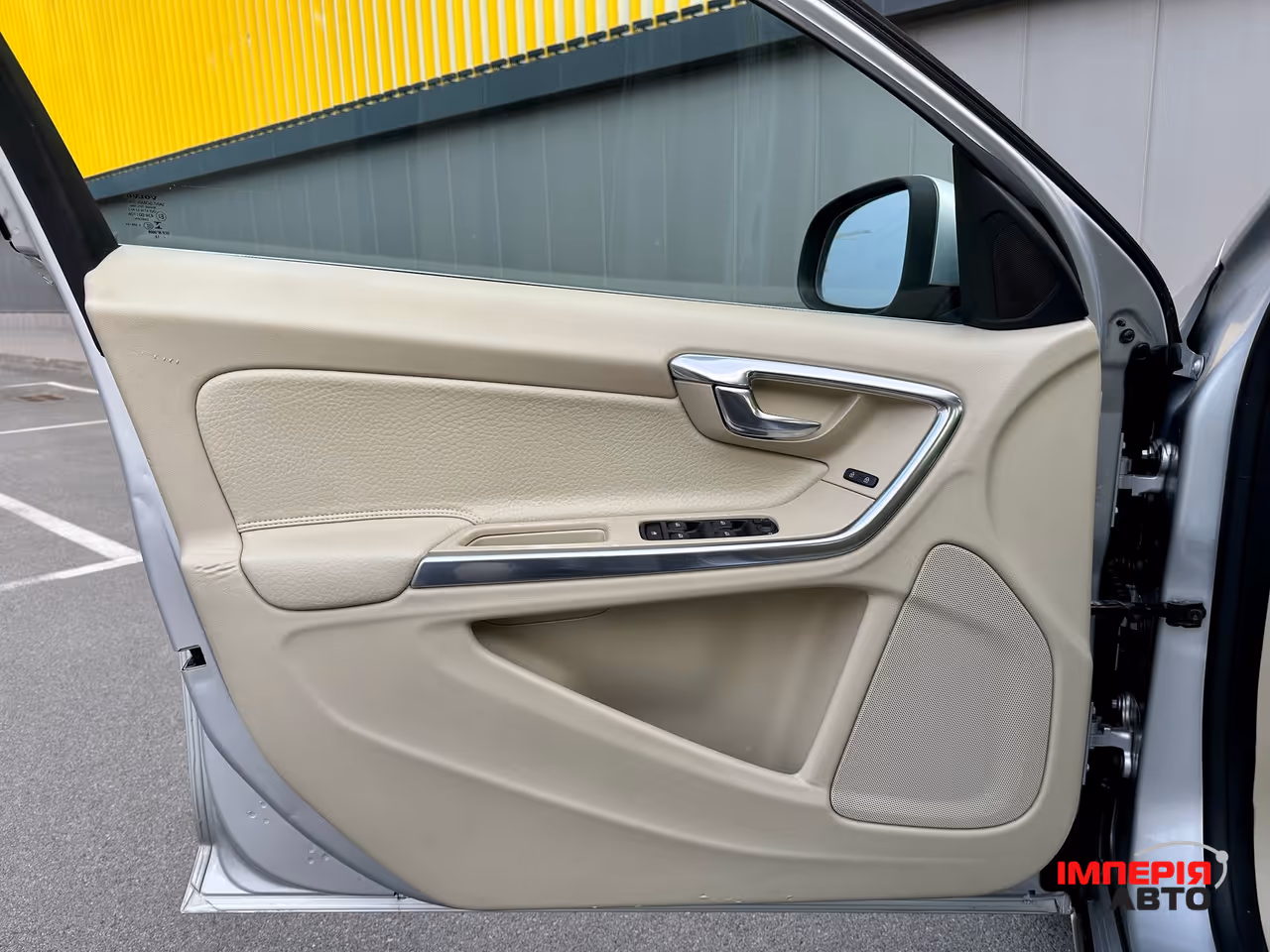 Volvo S60 - фото 24