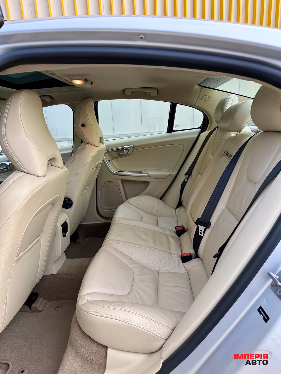 Volvo S60 - фото 28