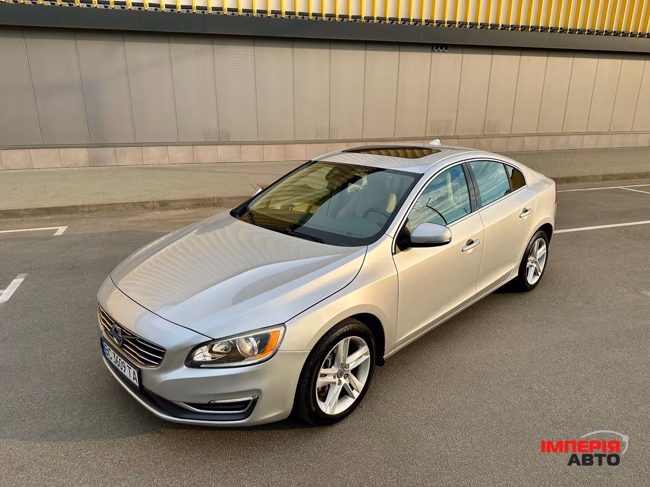 Volvo S60 - фото 2