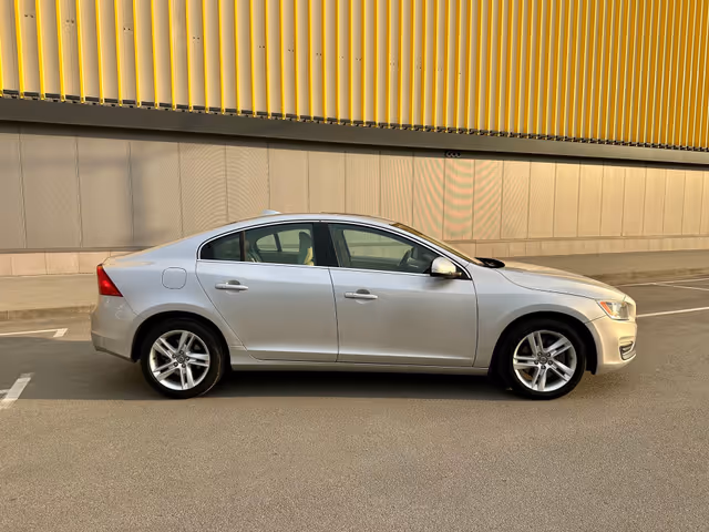 Volvo S60 - фото 5