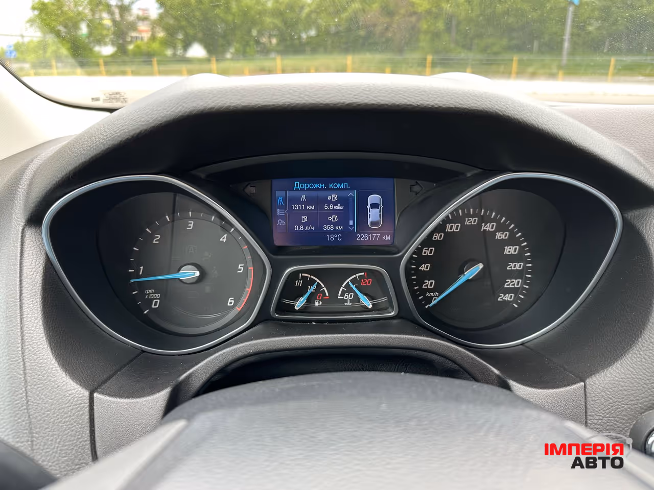 Ford Focus - фото 16