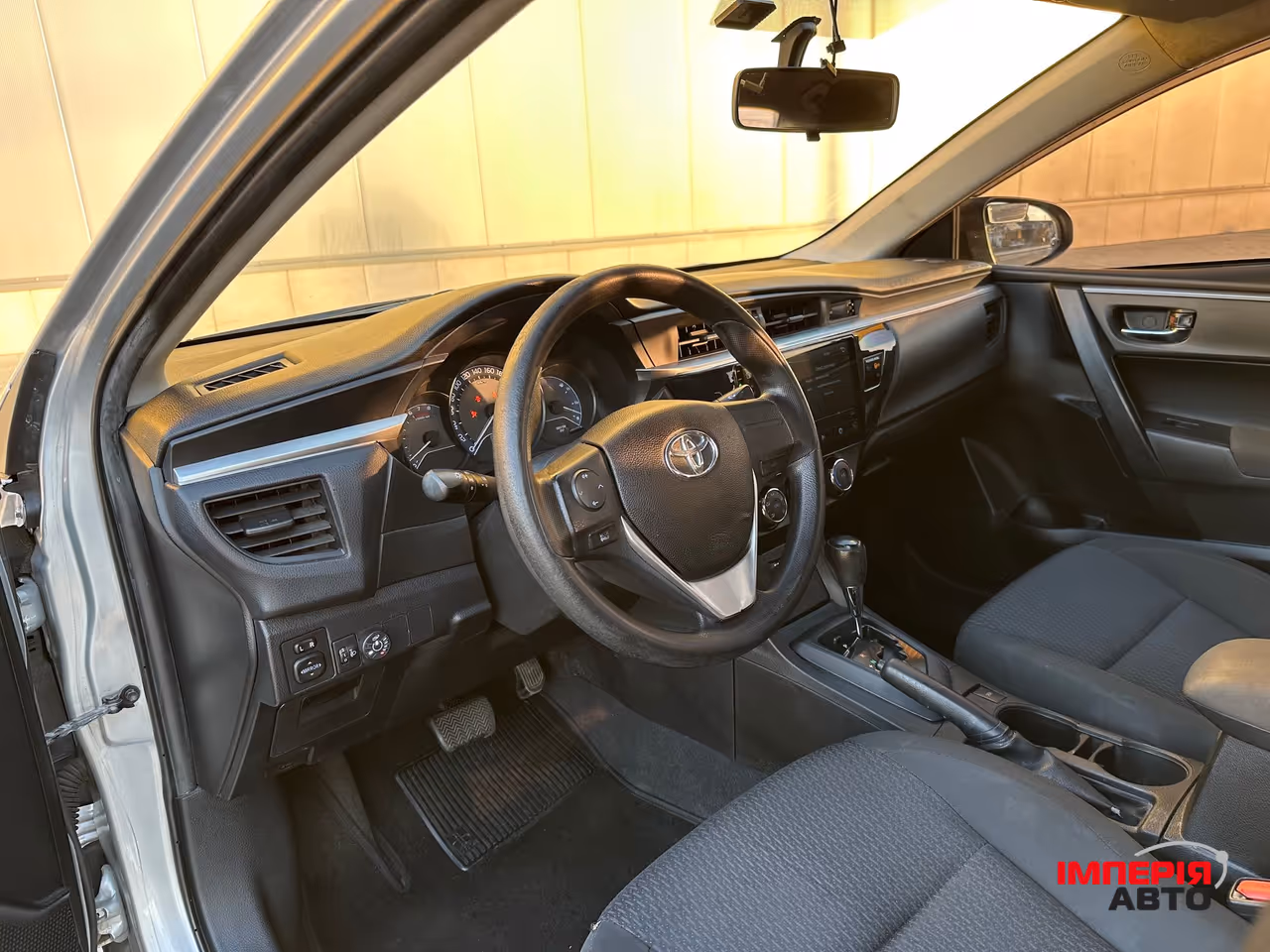 Toyota Corolla - фото 15