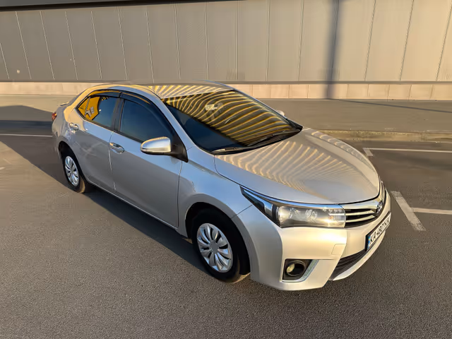 Toyota Corolla - фото 4