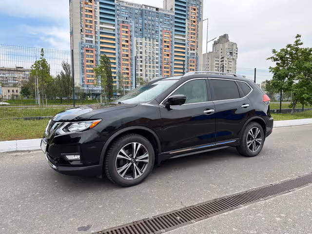 Nissan Rogue - фото 1