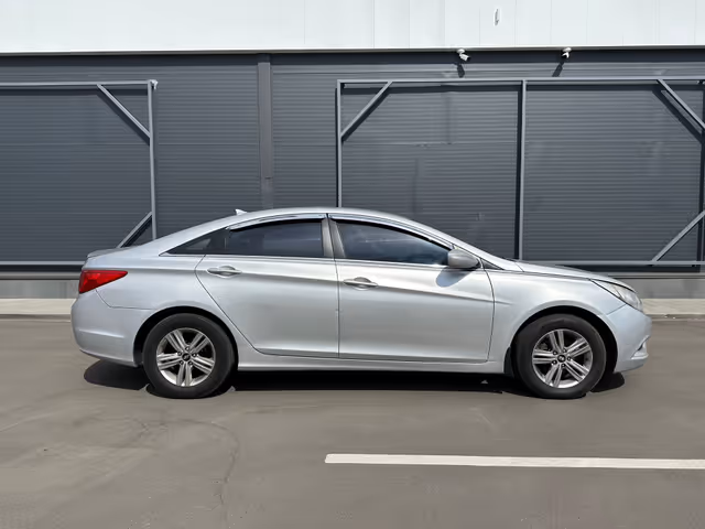 Hyundai Sonata - фото 5