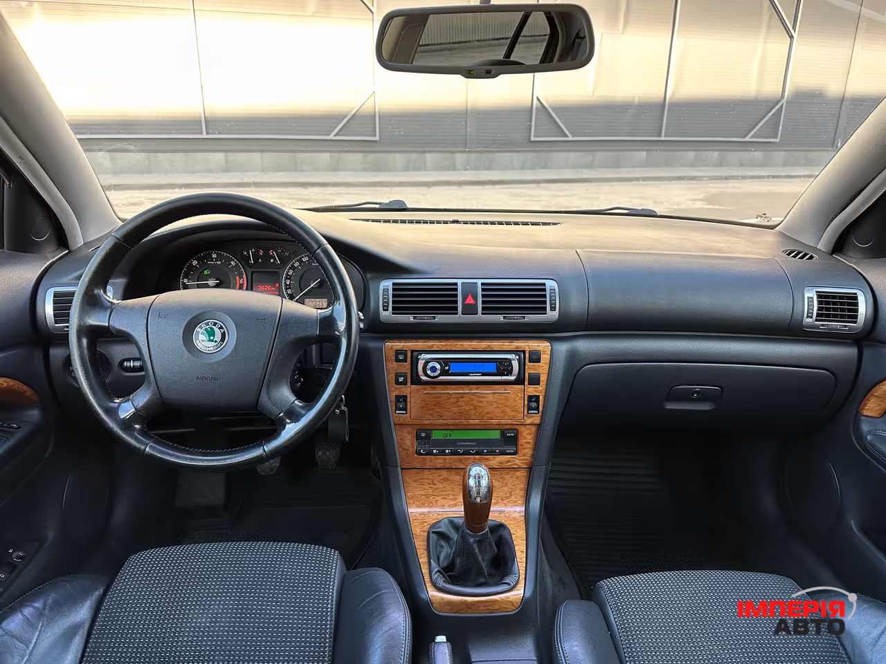 Skoda Superb - фото 10