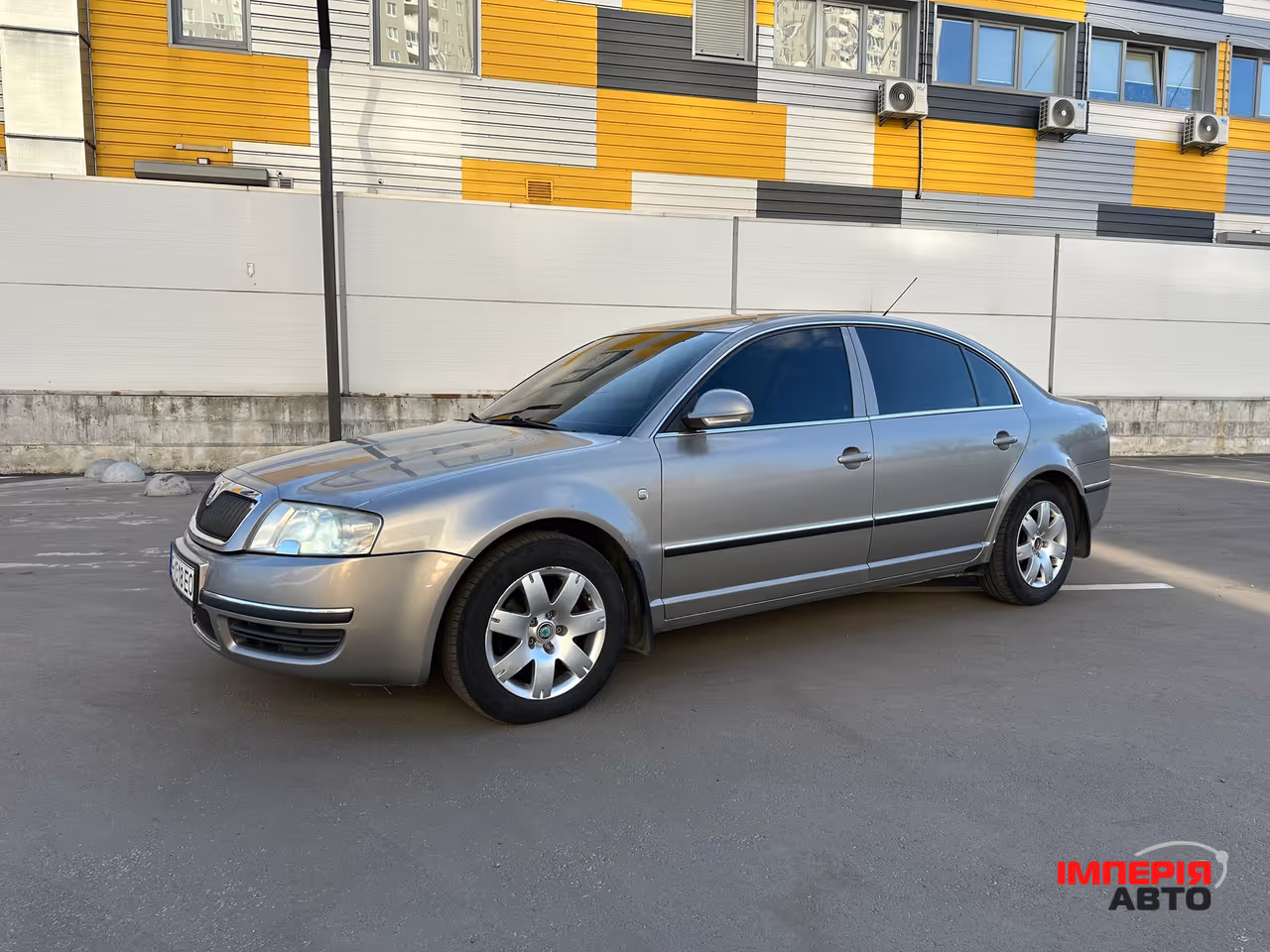 Skoda Superb - фото 1