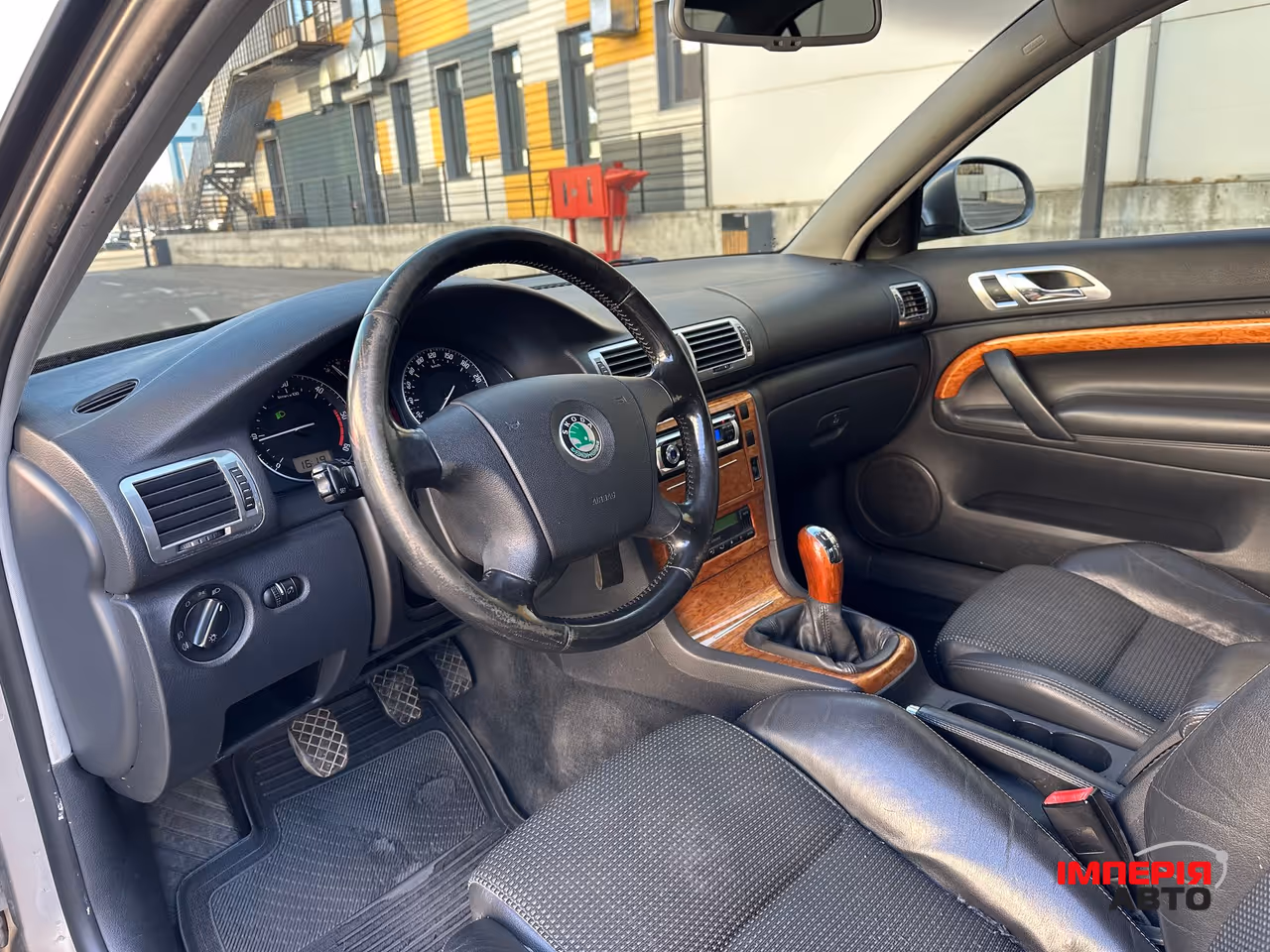 Skoda Superb - фото 14