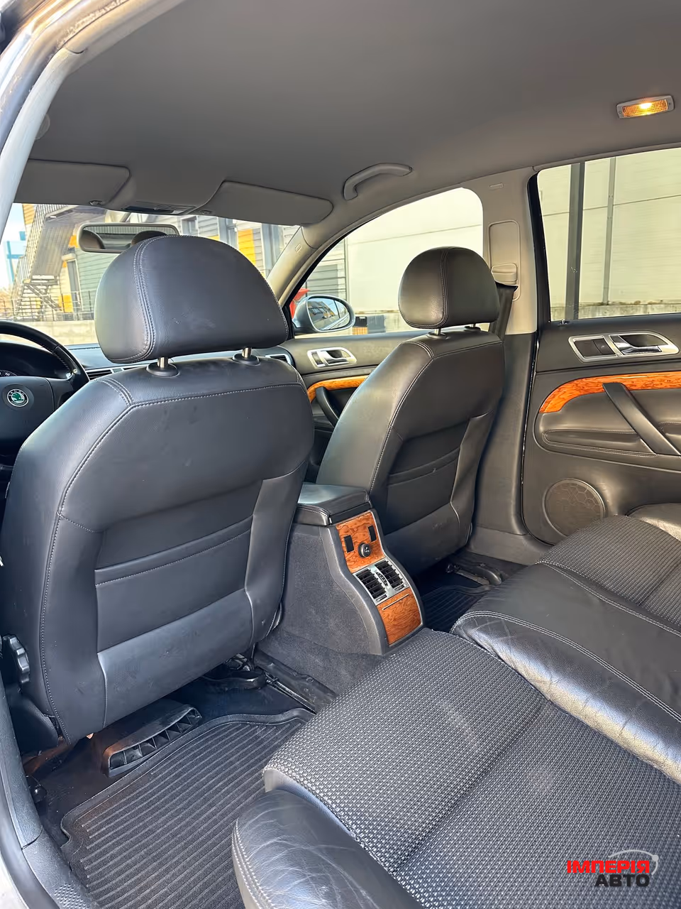 Skoda Superb - фото 19