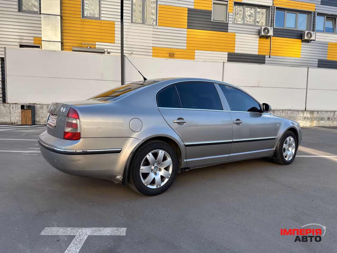 Skoda Superb - фото 6