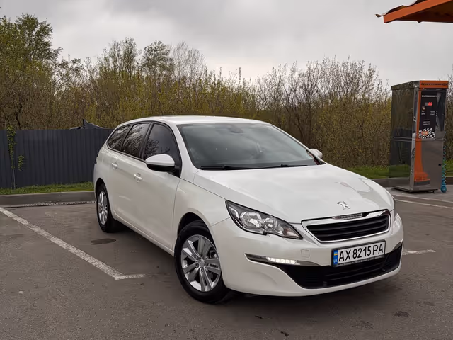 Peugeot 308 - фото 3