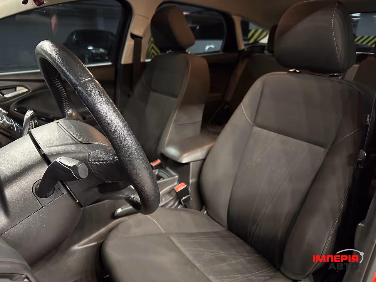 Ford Focus - фото 12
